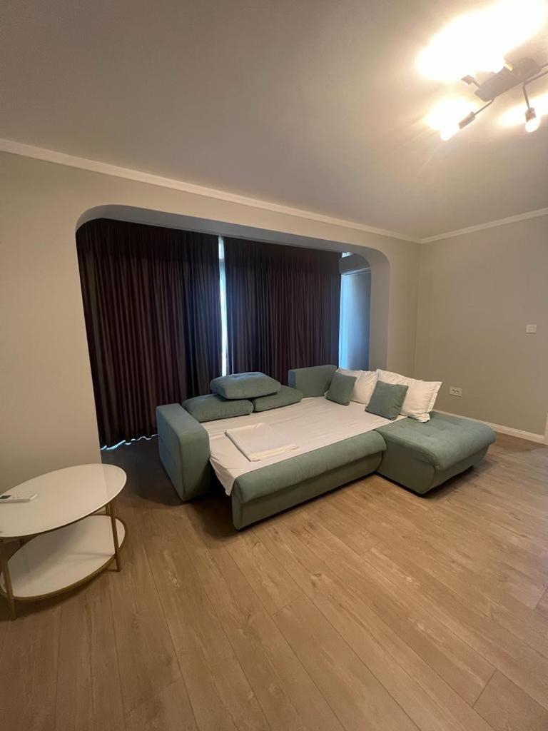 Apart Central Orsova Ngoại thất bức ảnh